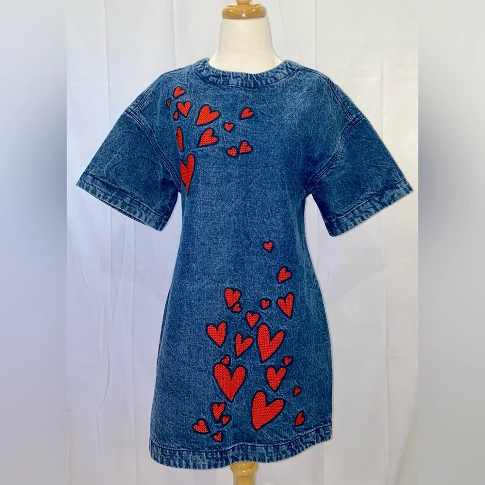 Anthropologie Dhruv Kapoor Embroidered Hearts Denim Short Sleeve Mini Dress - Picture 4 of 11